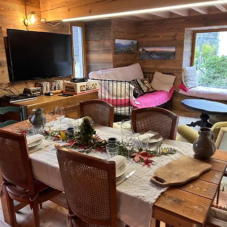 Emmanuel * Lées-Athas