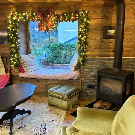 Emmanuel Holiday home *