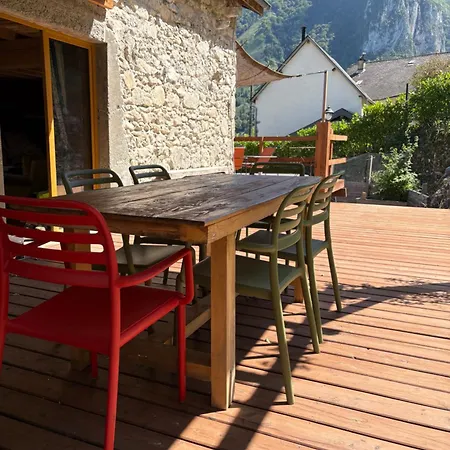 Сasa de vacaciones Emmanuel Lées-Athas