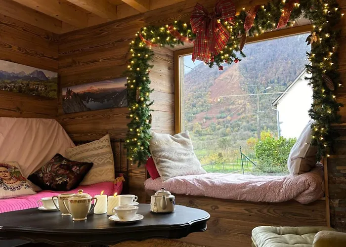 Emmanuel Semesterbostad *