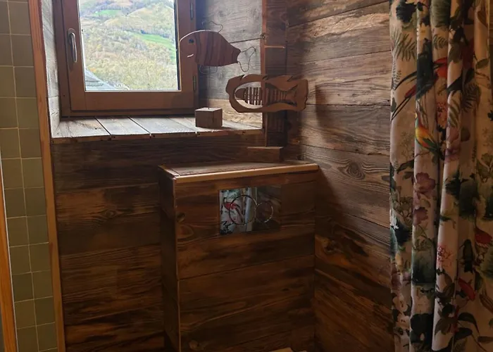 Semesterbostad Emmanuel Lées-Athas